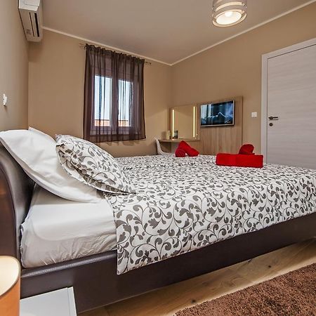Apartment Panoss Rovinj Exteriör bild